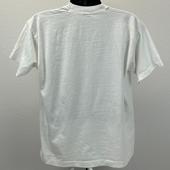 Vintage Walmart Seasons Greetings T Shirt Mens XL X-Large White 90s Christmas - Picture 3 of 10